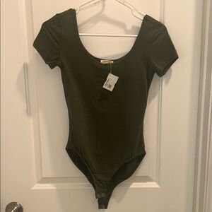 Fashion Nova Olive Green Short Sleeve Girls' Bodysuit